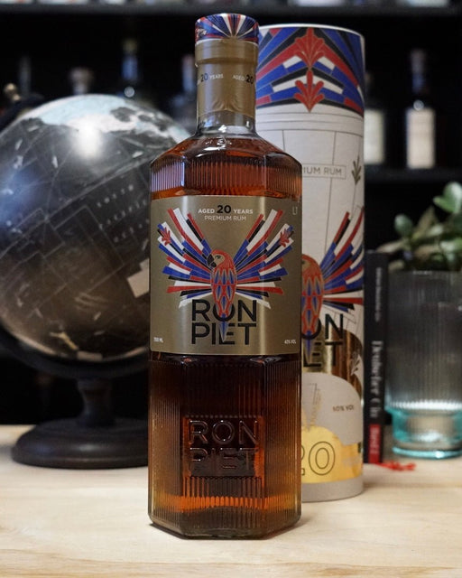 Ron Piet Hamburg Rum 20 Jahre - Deutschergin - Ron Piet